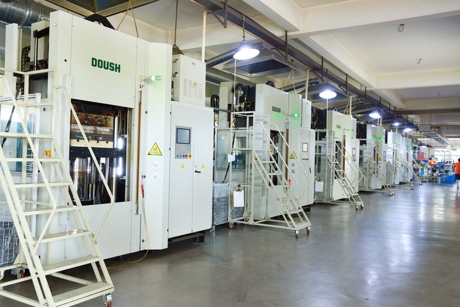 Jiangsu Kunyuan Rubber & Plastic Technology Co.,Ltd línea de producción del fabricante